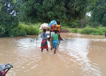 Inondation à Faadou-kankan : « le seul pont qui lie notre localité à la ville de Kankan est inondé par l’eau. »