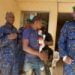 Siguiri : Un jeune homme profane la tombe de son frère sur instruction d’un Marabout.