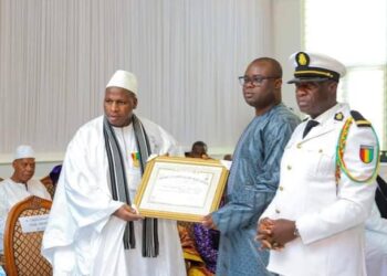 Kankan : Elhadj Cheick Souleymane Sidibé décoré par le Président de la République