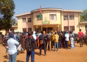 Kankan: les enseignants contractuels se font entendre et le Maire leur rassure