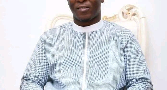 UFDG: Mamoudou kaba quitte officiellement le NAVIRE et s’inscrit dans les idéaux du CNRD
