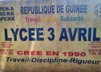 Lycée 3 avril Kankan: Après avoir giflé son enseignant,le proviseur regrette