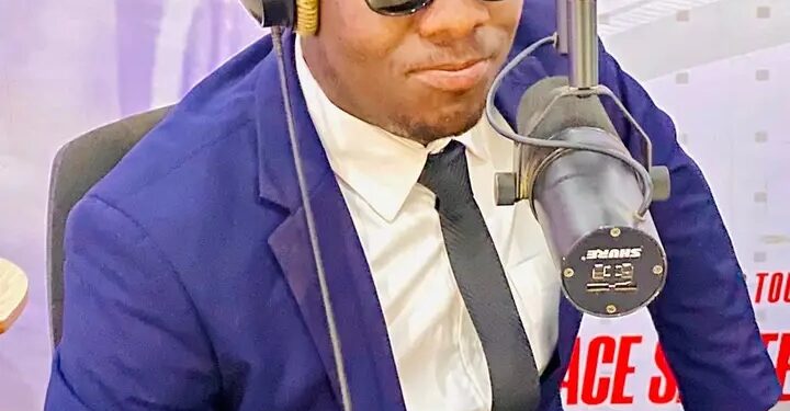 Tribune :  » la Jeunesse Guinéenne, Prisonnière de ses Propres Chaînes » (par Facely Sanoh