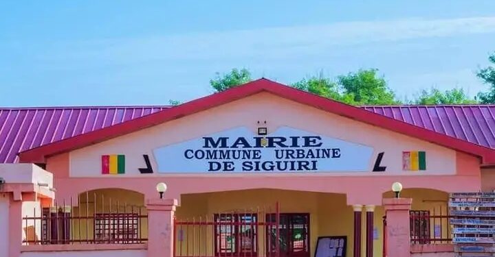 SIGUIRI : un entrepôt de poisson attaqué, plusieurs millions de francs emportés selon les victimes