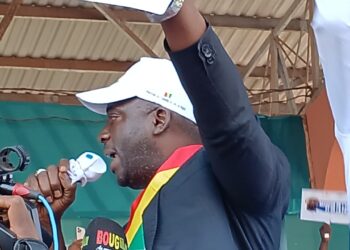 KANKAN: le Président de la délégation Spéciale invite le Général Mamadi Doumbouya à se présenter aux élections.