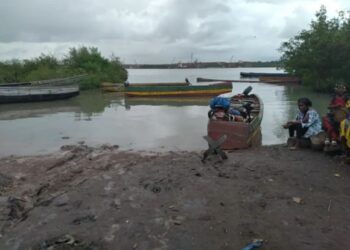 Naufrage à Kanfarande (Katcheck Campéma) : un porté disparu retrouvé vivant. 