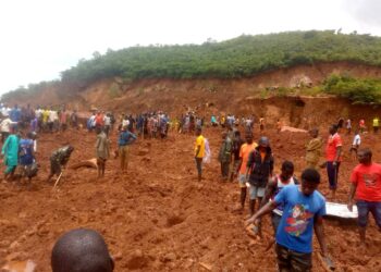 Guinée : un glissement de terrain fait plusieurs morts et des disparus à Manéya