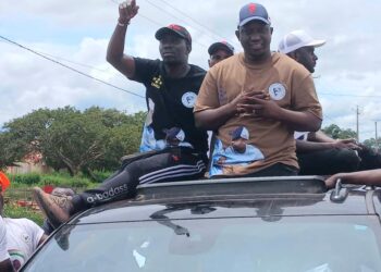 Referendum en Guinée : l’opérateur Demba Koulibaly appelle à un  » oui  » massif à Kankan.