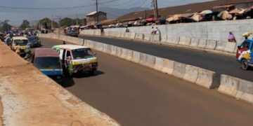 GUINÉE : QUELLES PRIORITÉS POUR LE SEPTENNAT ? RÉACTIONS DES CITOYENS DE CONAKRY