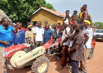 Kankan : Fin de la formation des cotonculteurs à l’usage des motoculteurs à Bankalan
