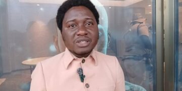 Guinée : Le juriste Faya Samy Kamano questionne l’effectivité du droit à l’eau